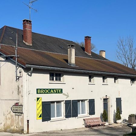 Appart Chez Nono Patornay Buitenkant foto